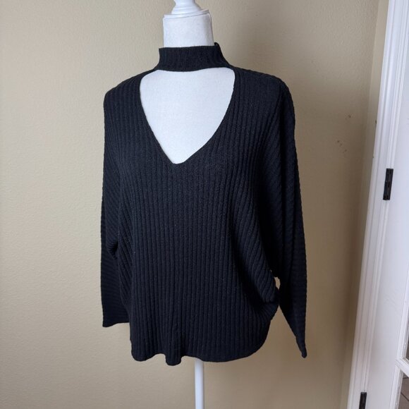 URBAN OUTFITTERS Cut Out Black Ribbed Sweater Bat Wing Size Small - Picture 2 of 11